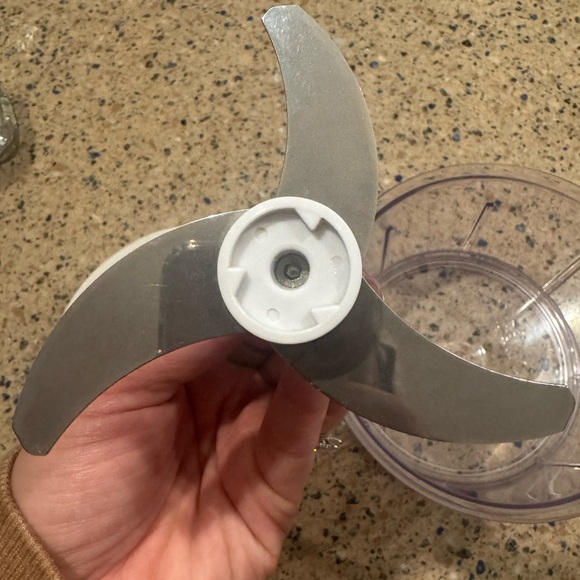 Pampered Chef Manual Food Chopper Excellent Condition - Picture 5 of 6